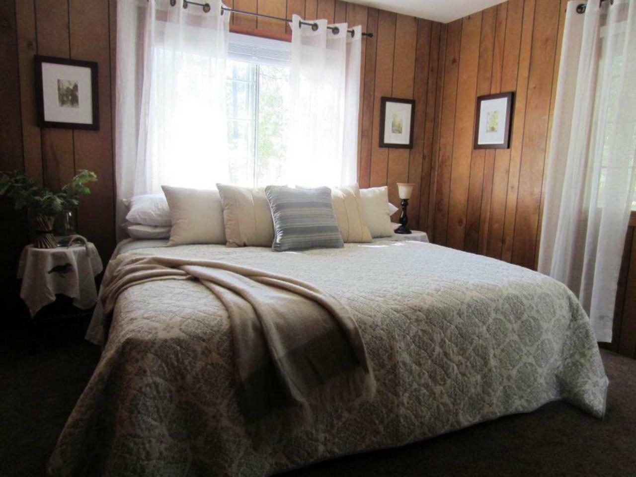 The Red Rooster Lodge Coulterville Chambre photo